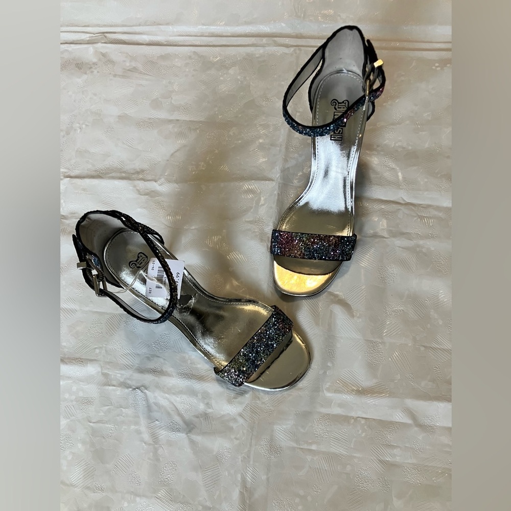 Brash Sparkly Rainbow Open Toe Ankle Strap high heels Ladies Size 7 Party NWT